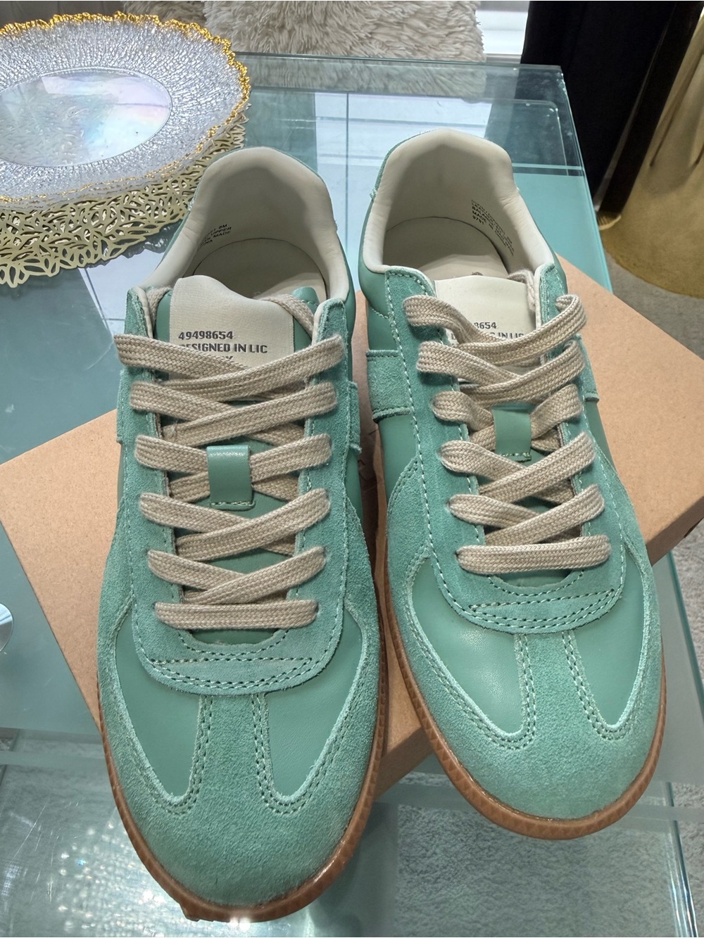 NWT Steve Madden Dixin Suede Sneakers - Women's Size 8